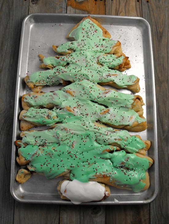 Christmas Tree Cinnamon Twists