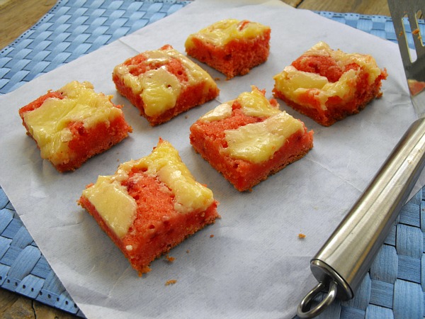 Strawberry Gooey Bars