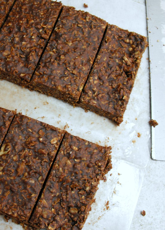 Grain-Free Chocolate Granola Bars made with chestnut flakes instead of oatmeal!
