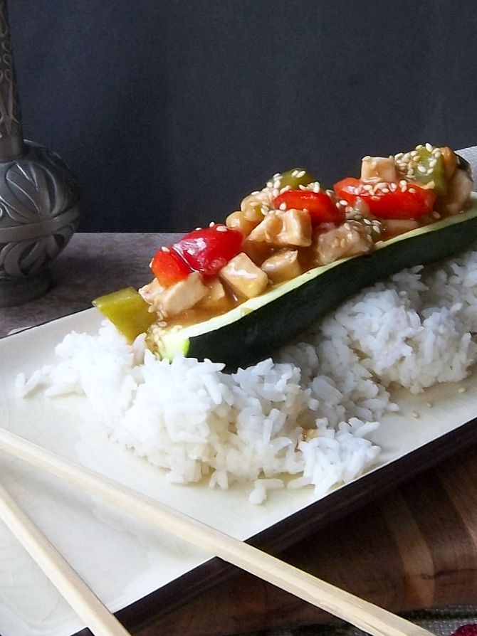 Kung Pao Chicken Zucchini Boats