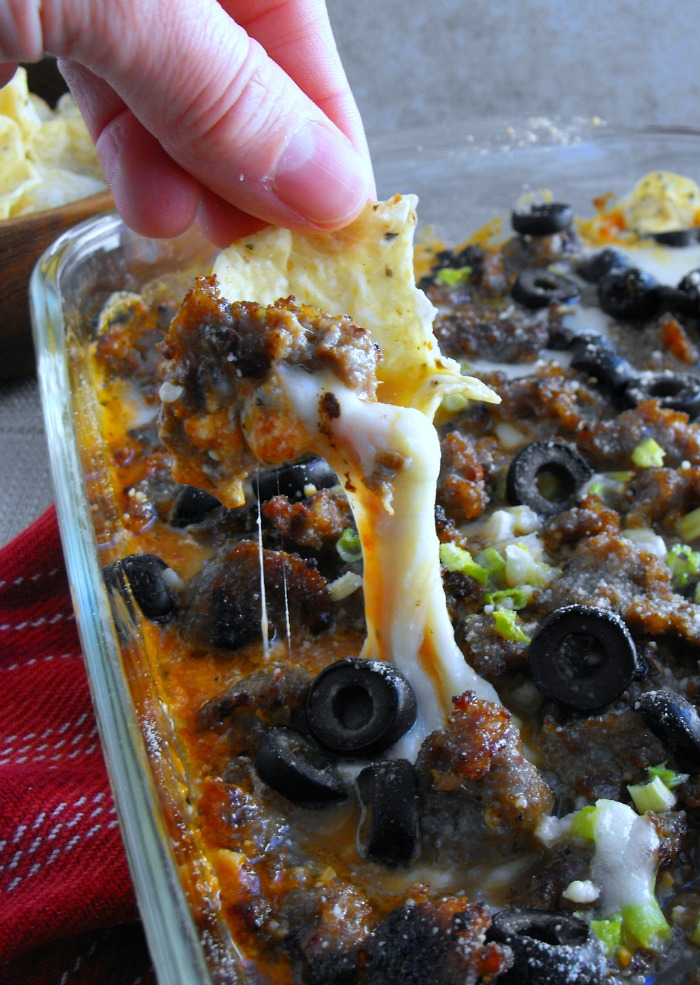 Sausage and Black Olive Pizza Dip because not everyone loves pepperoni pizza!