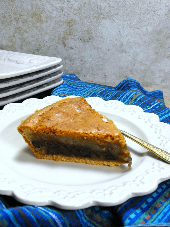 Chocolate Chip Pie: it's like cookie dough sandwiched between two baked cookies. Can you say yum?