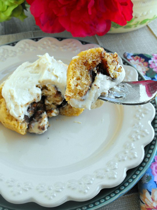 Gluten and Refined Sugar Free Cinnamon Rolls