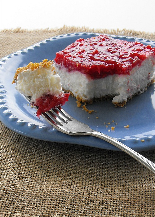 Raspberry Marshmallow Dessert